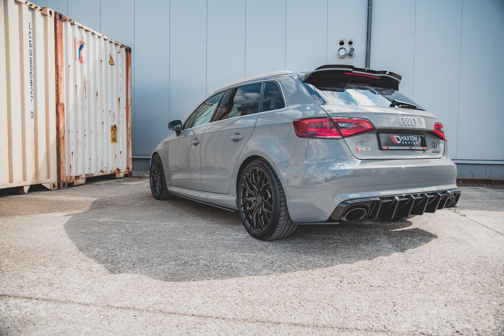 Maxton Design Sivuhelmat Street Pro Audi RS3 8V Sportback