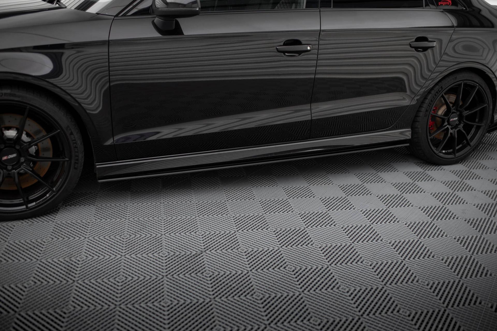 Maxton Design Sivuhelmat Street Pro Audi RS3 Sedan 8V Facelift