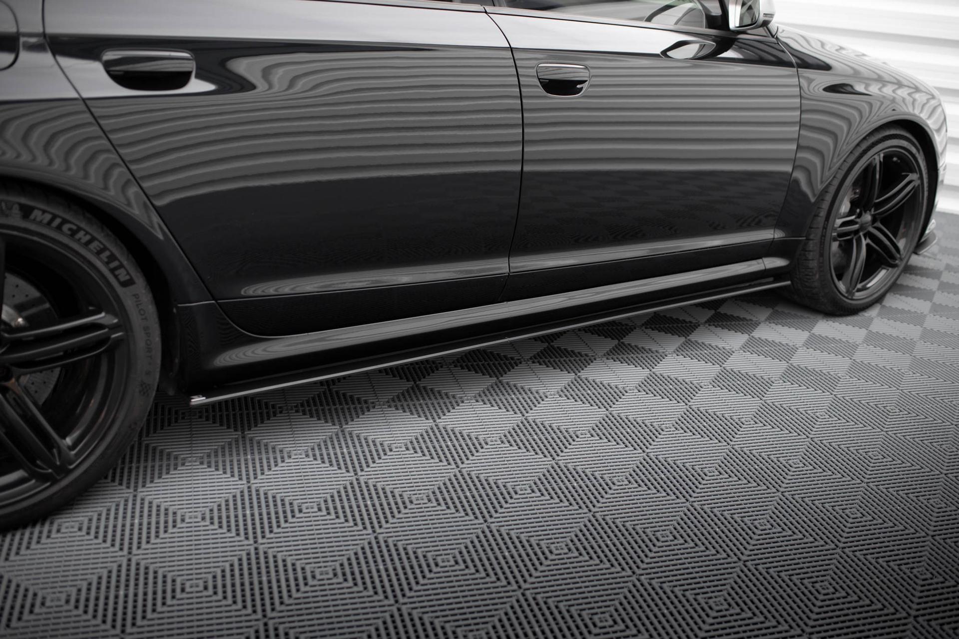 Maxton Design Sivuhelmat Street Pro Audi RS6 Avant C6