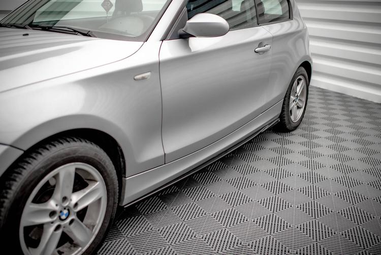 Maxton Design Sivuhelmat V.2 BMW 1-serie E81 Facelift