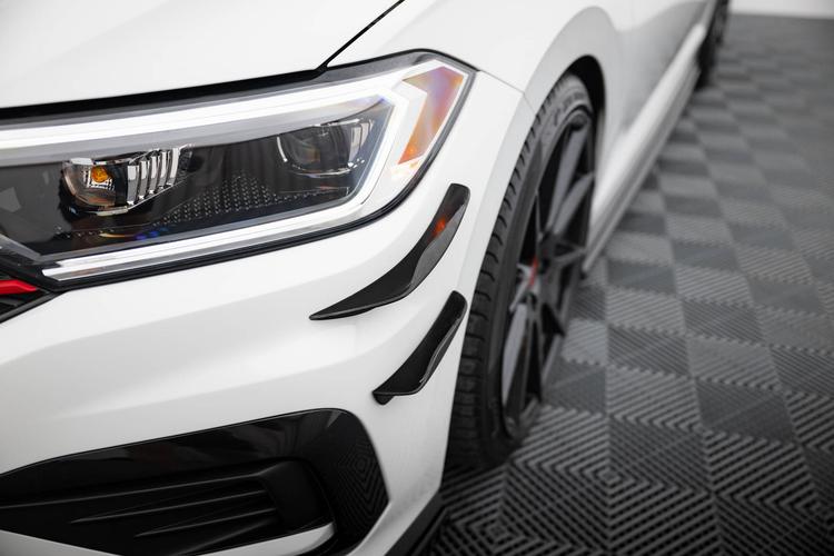 Maxton Design Splitters BMW 1-serie M-pack / M140I F20 Facelift