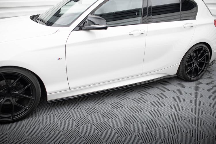 Maxton Design Sivuhelmat V.5 BMW 1-serie M-pack / M140I F20 Facelift