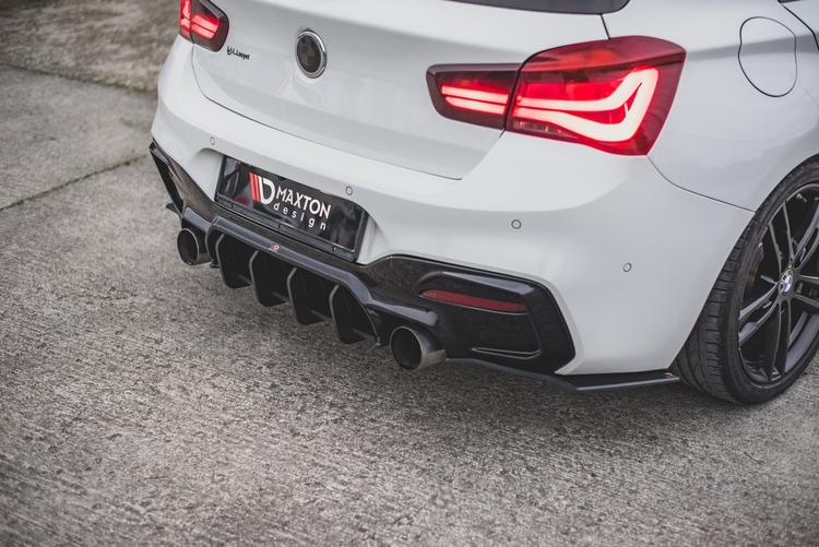 Maxton Design Diffuusori Street Pro V.4 BMW M140I