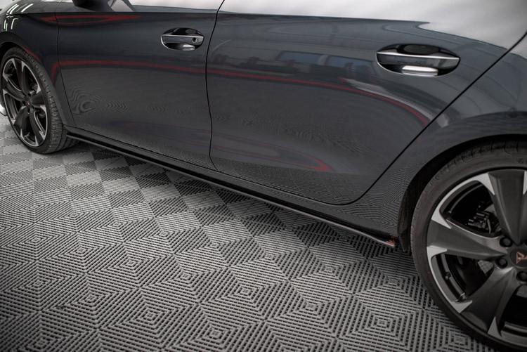 Maxton Design Sivuhelmat Street Pro Cupra Leon MK1