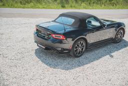 Maxton Design Diffuser Fiat 124 Spider Abarth