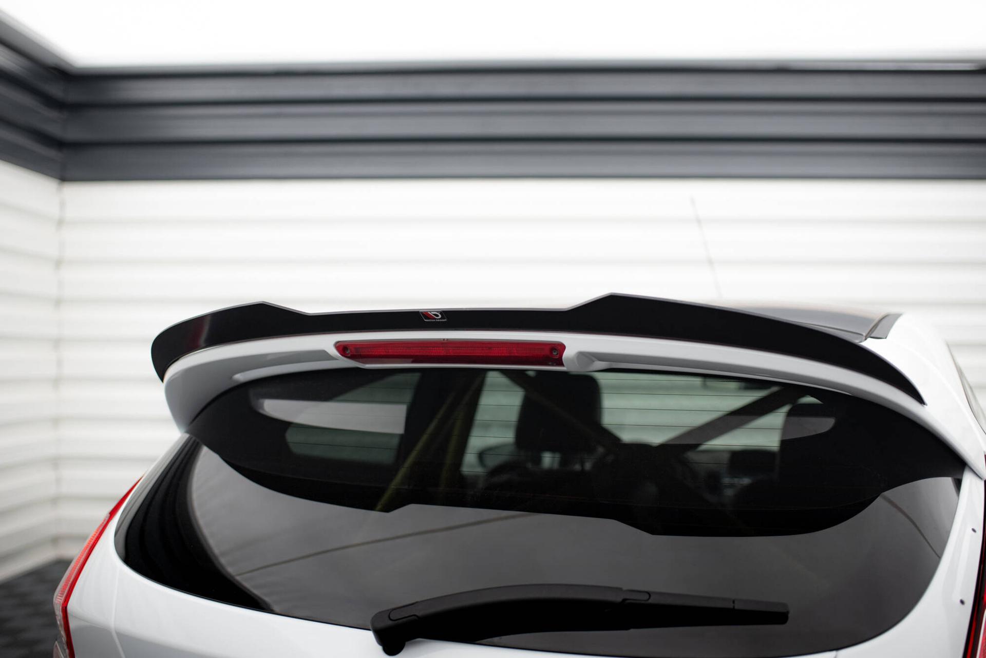 Maxton Design Siipi Ford Fiesta ST MK7 FL