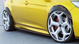 Maxton Design Lokasuojan levikkeet Ford Focus ST MK3 
