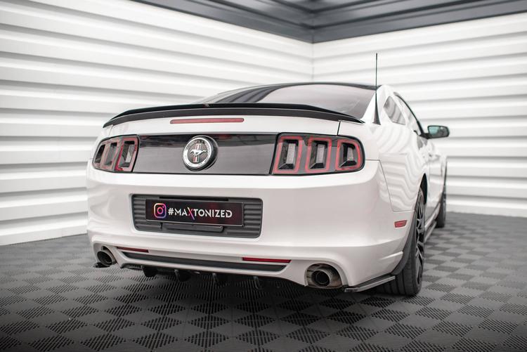 Maxton Design Siipi Ford Mustang MK5 Facelift