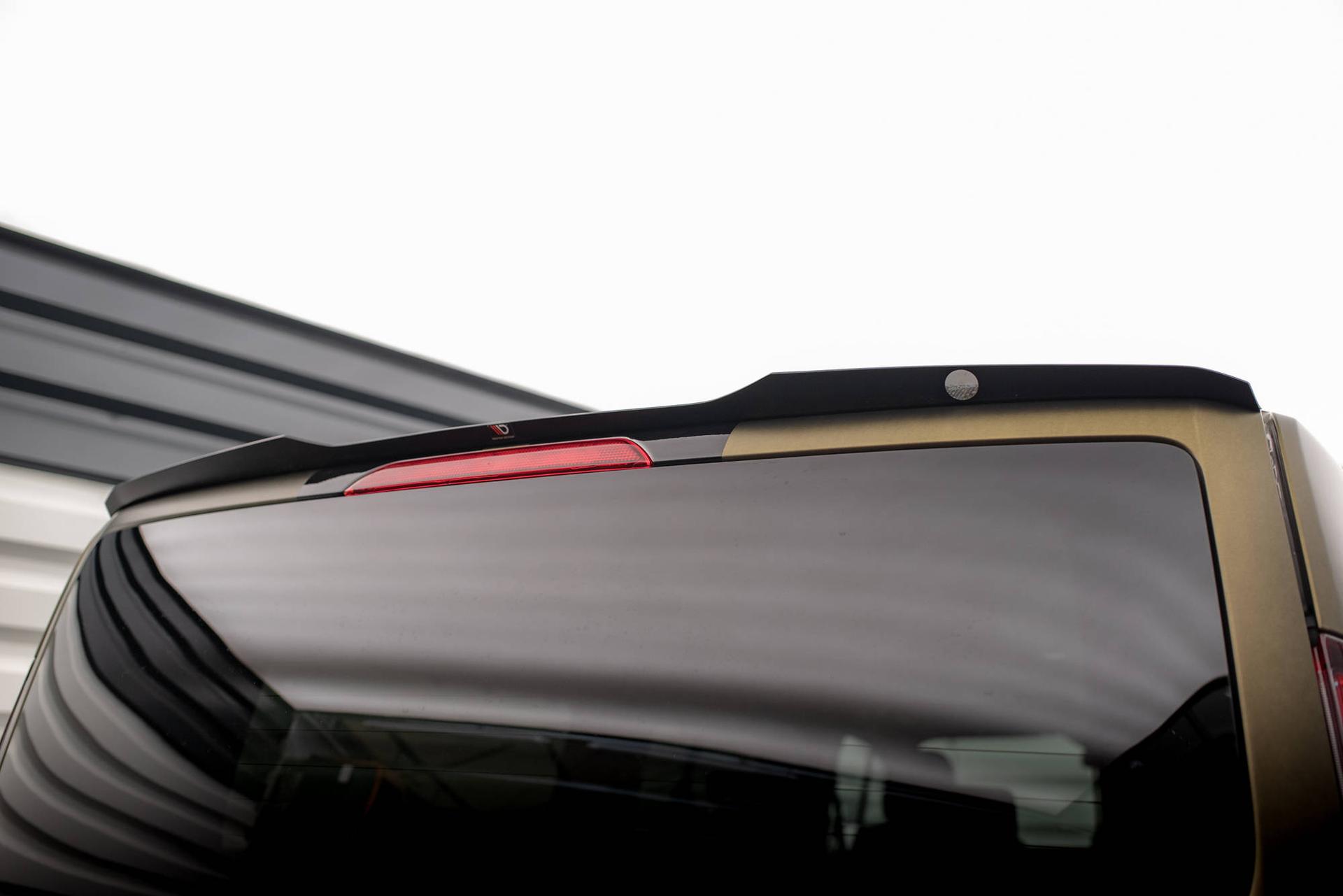 Maxton Design Spoiler Ford Tourneo Custom MK1 Facelift