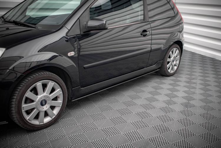 Maxton Design Sivuhelmat Street Pro Ford Fiesta ST MK6