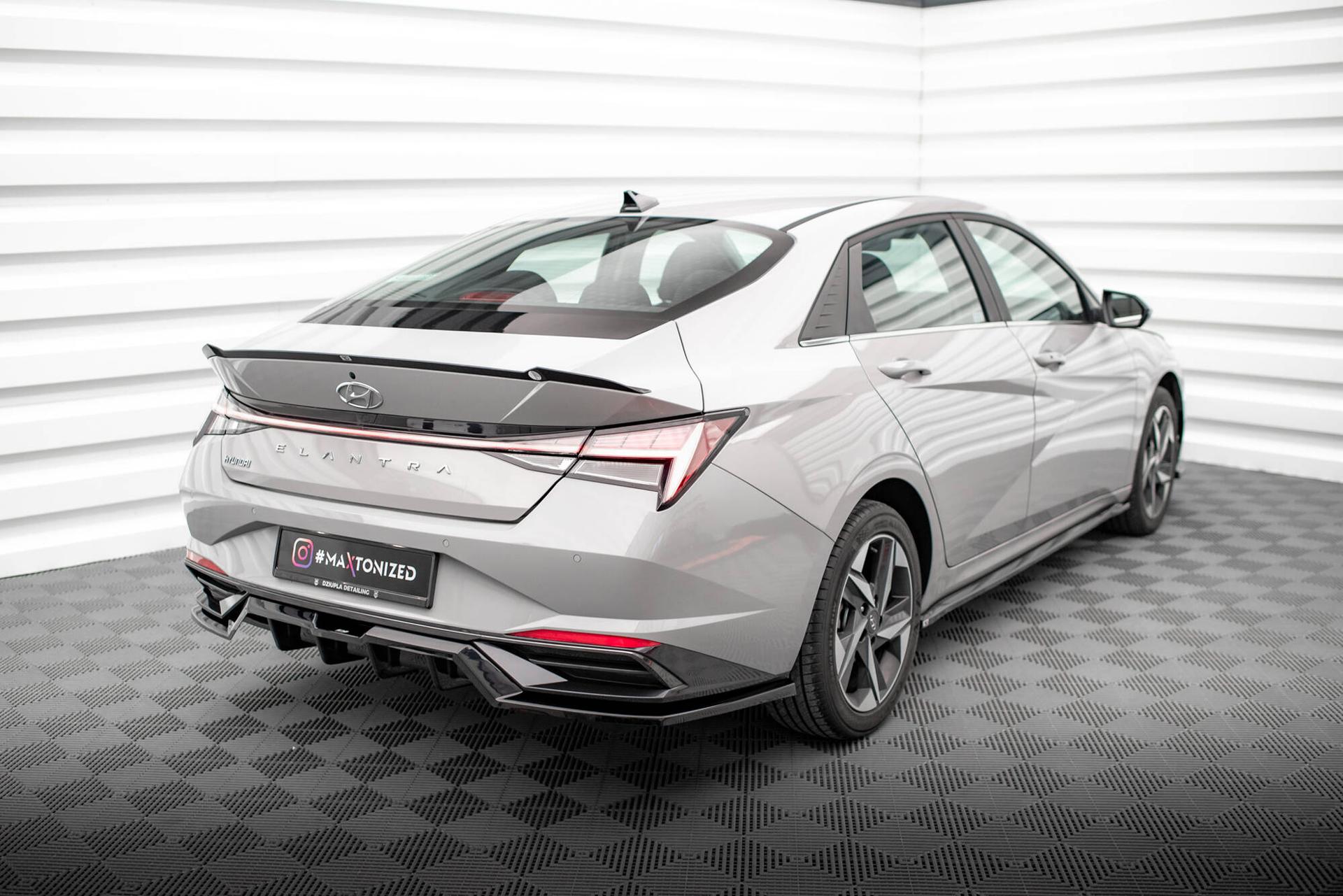 Maxton Design Korisarja Hyundai Elantra MK7
