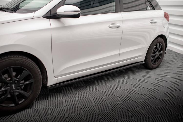 Maxton Design Sivuhelmat Hyundai I20 MK2 Facelift
