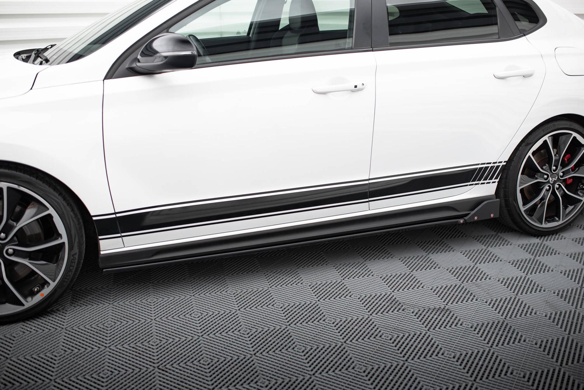 Maxton Design Sivuhelmat V.5 Hyundai I30 N MK3 / MK3 FL Hatchback/fastback