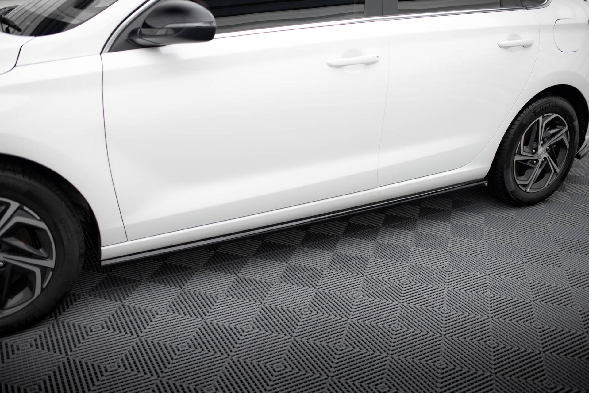 Maxton Design Sivuhelmat Hyundai I30 MK3 Facelift