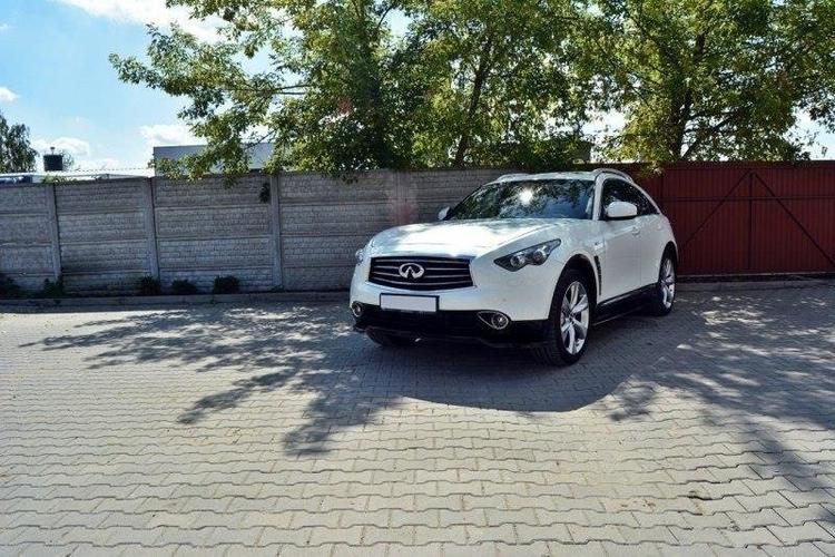 Maxton Design Kuppispoileri V.1 Infiniti QX70