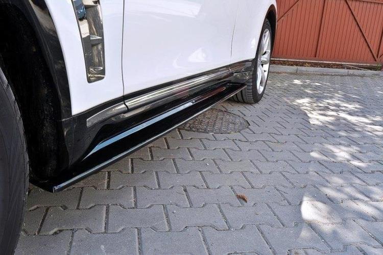 Maxton Design Sivuhelmat Infiniti QX70