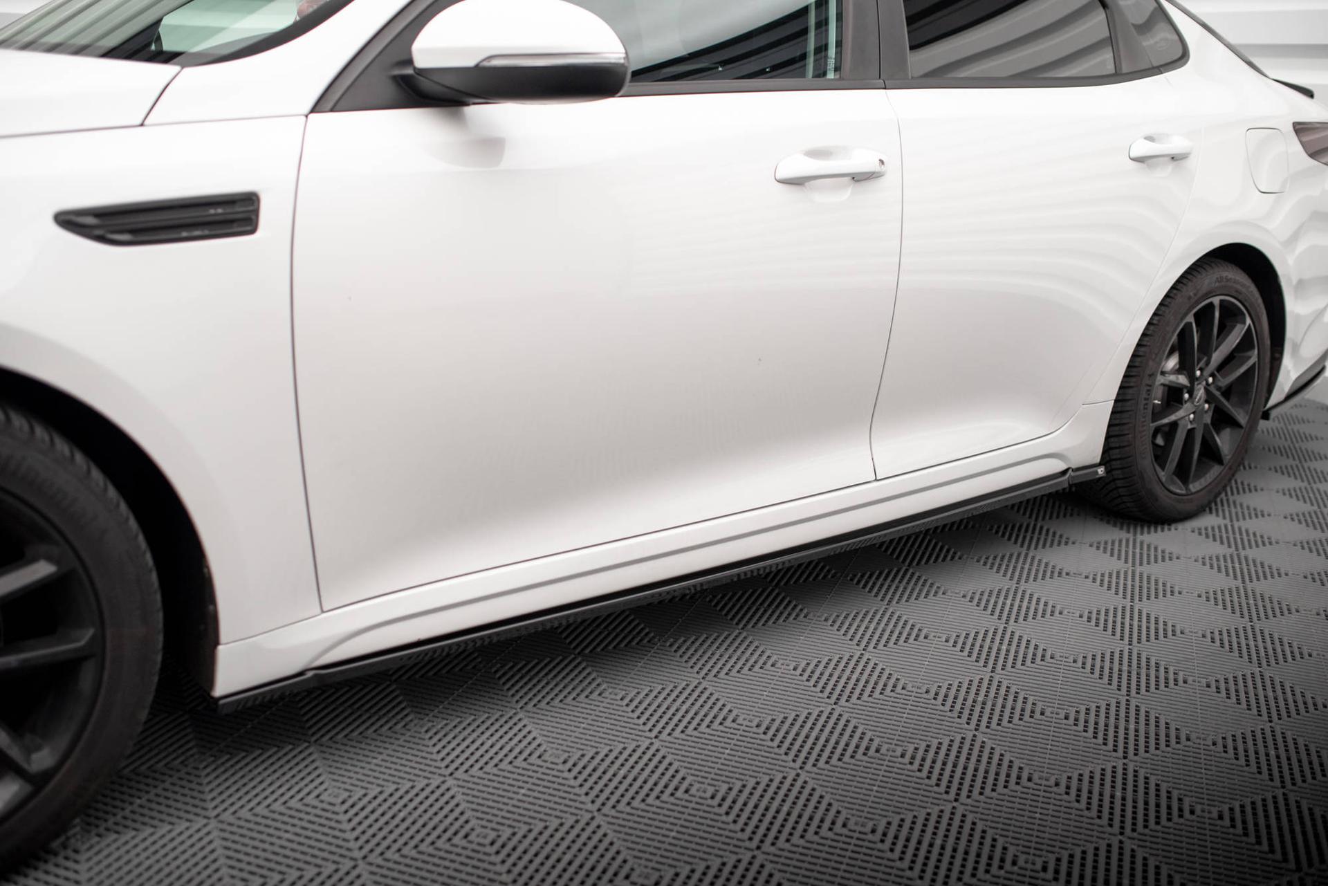 Maxton Design Sivuhelmat KIA Optima MK4 Facelift