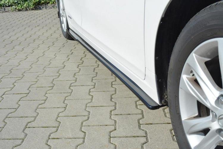 Maxton Design Sivuhelmat Lexus CT MK1 Facelift