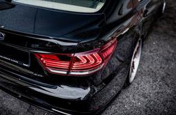 Maxton Design Siipi Lexus LS MK4 Facelift