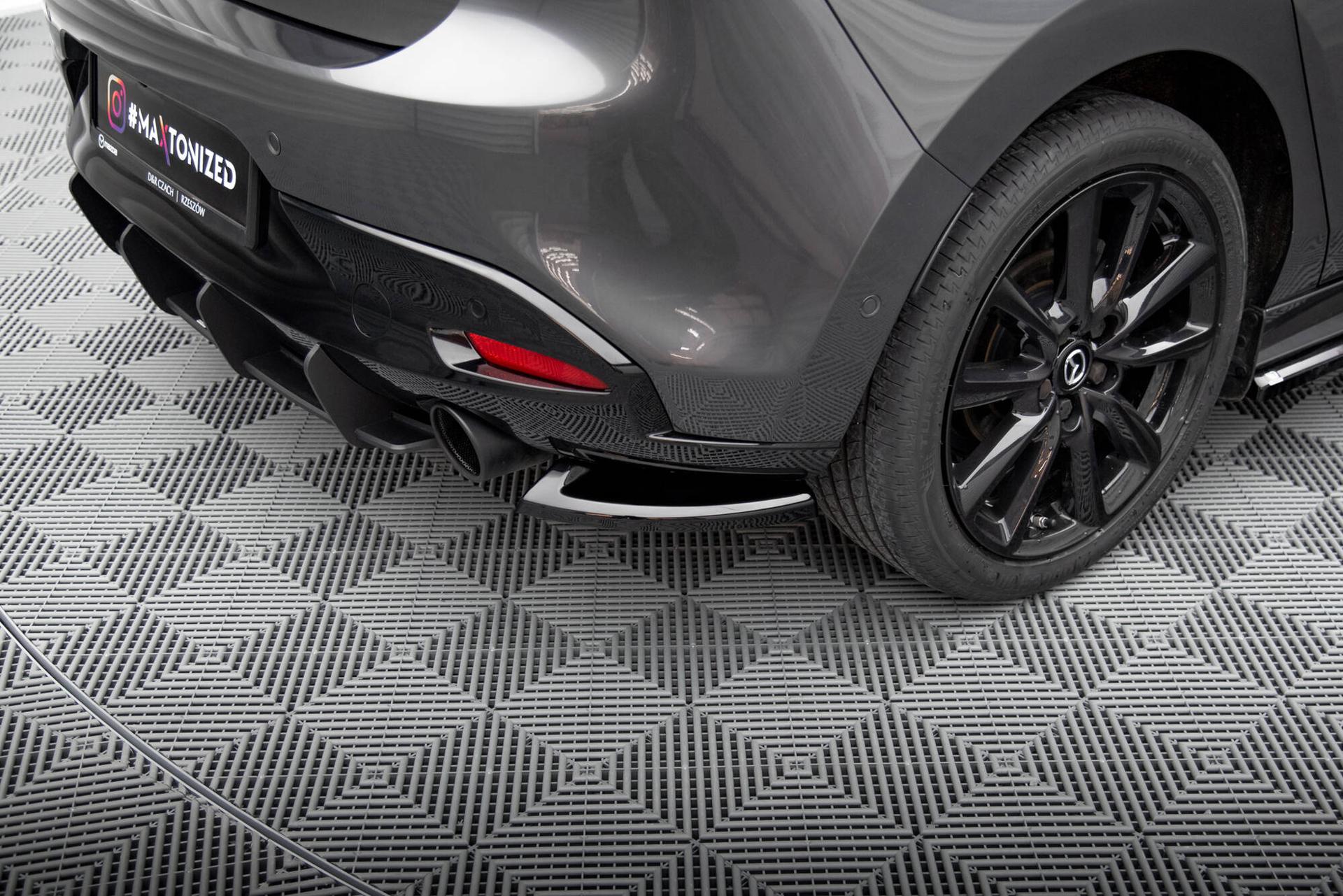 Maxton Design Splitters Mazda 3 MK4