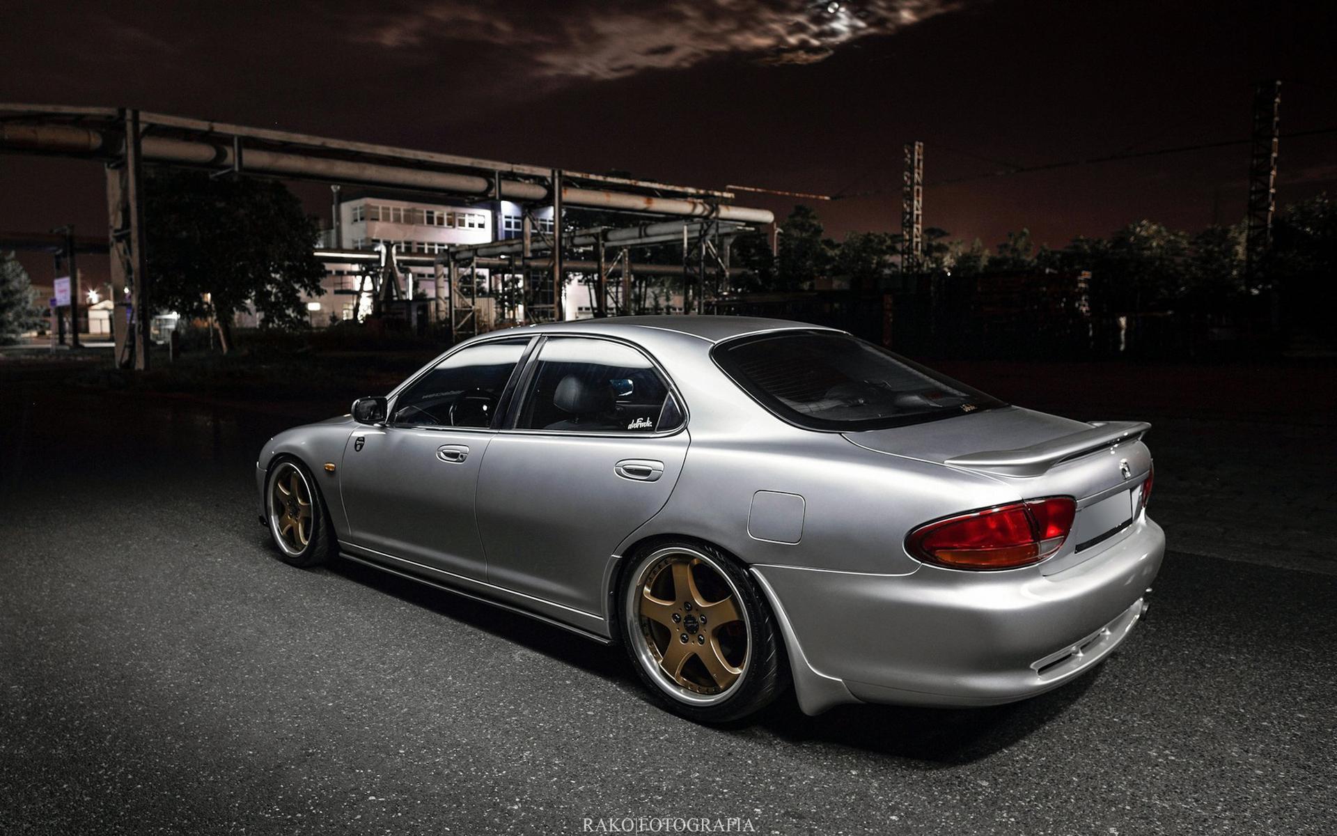 Maxton Design Sideskjørt Mazda Xedos 6