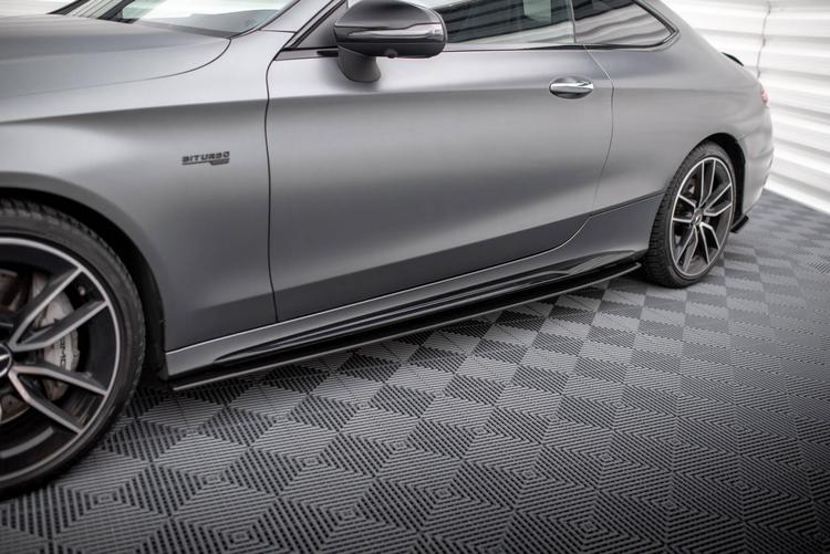 Maxton Design Sivuhelmat Street Pro Mercedes-amg C43 Coupe / Cabrio C205  Facelift / A205 Facelift