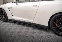 Maxton Design Sivuhelmat Nissan GTR R35 Facelift