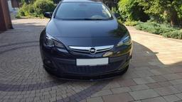Maxton Design Kuppispoileri Opel Astra J GTC