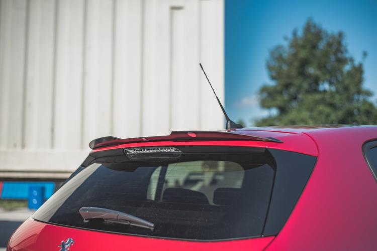Maxton Design Siipi Peugeot 308 GT MK2 Facelift