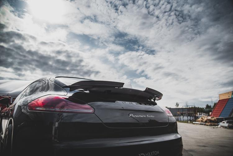 Maxton Design Siipi Porsche Panamera Turbo 970 
