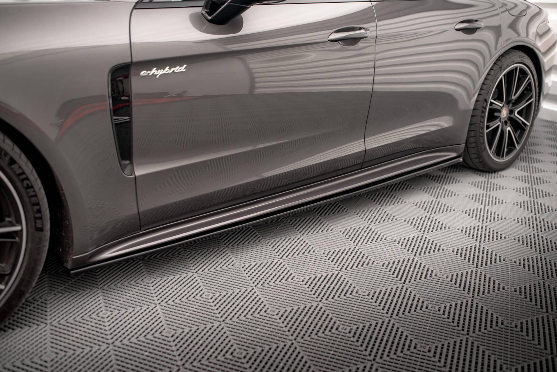 Maxton Design Sivuhelmat V.1 Porsche Panamera Turbo S E-hybrid / Panamera E-hybrid 971