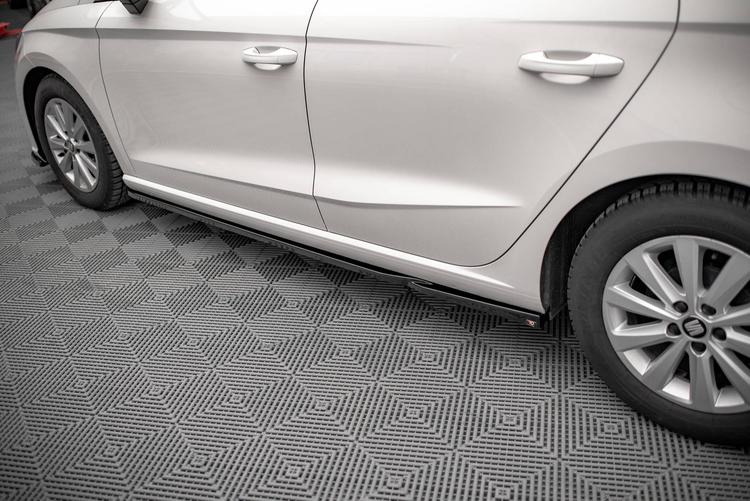 Maxton Design Sivuhelmat V.2 Seat Ibiza FR/ Standard MK5