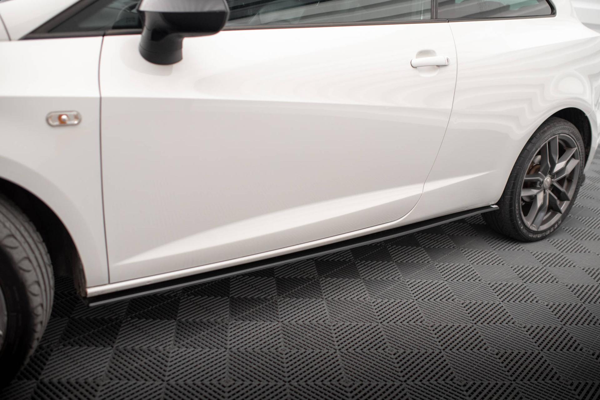 Maxton Design Sivuhelmat Street Pro Seat Ibiza Cupra Sport Coupe MK4