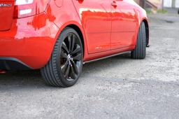 Maxton Design Sivuhelmat Skoda Fabia RS MK2