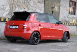 Maxton Design Sivuhelmat Skoda Fabia RS MK2
