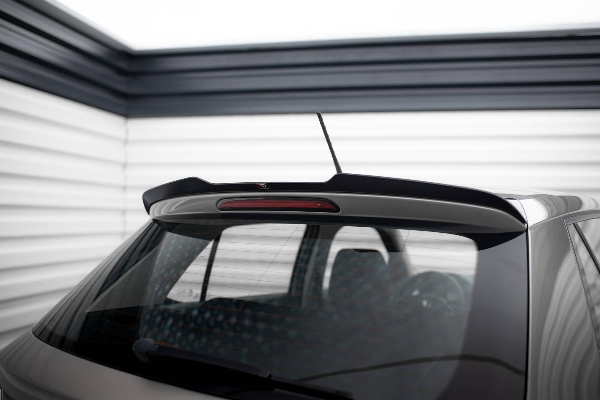 Maxton Design Siipi Skoda Fabia Hatchback MK3