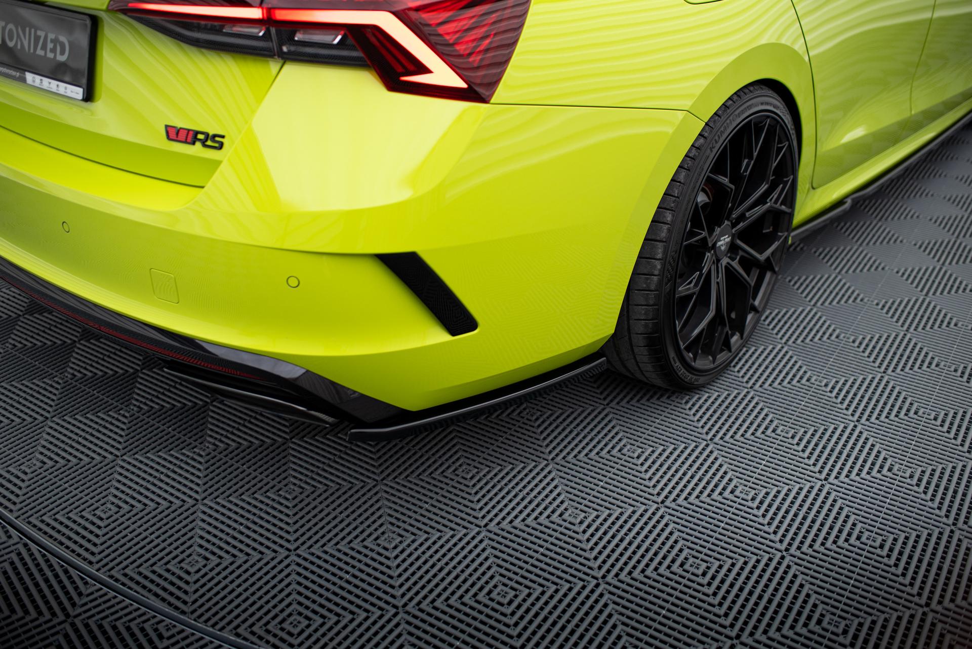 Maxton Design Splitters V.1 Skoda Octavia RS MK4