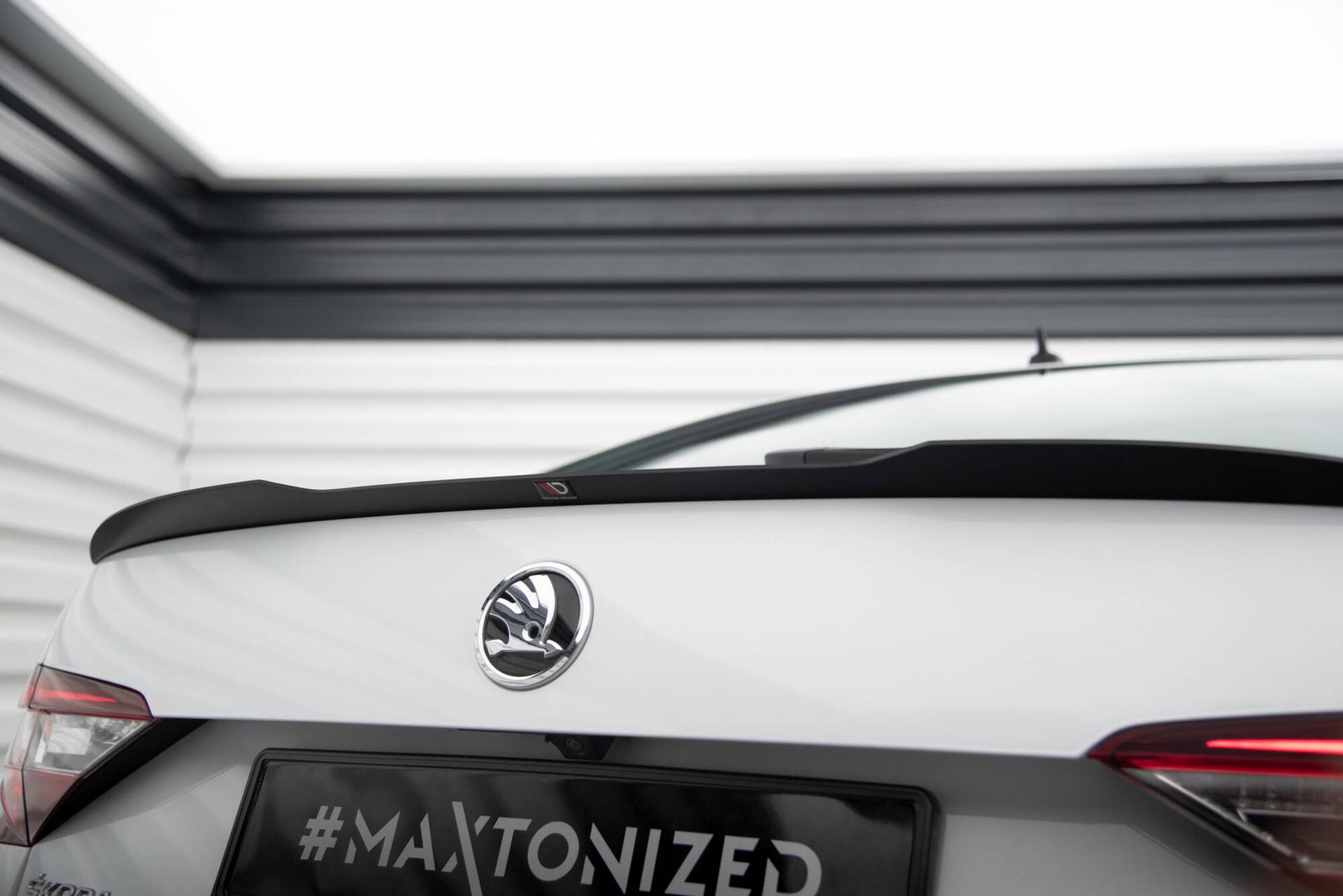 Maxton Design Siipi V.2 Skoda Superb Liftback MK3 / MK3 Facelift