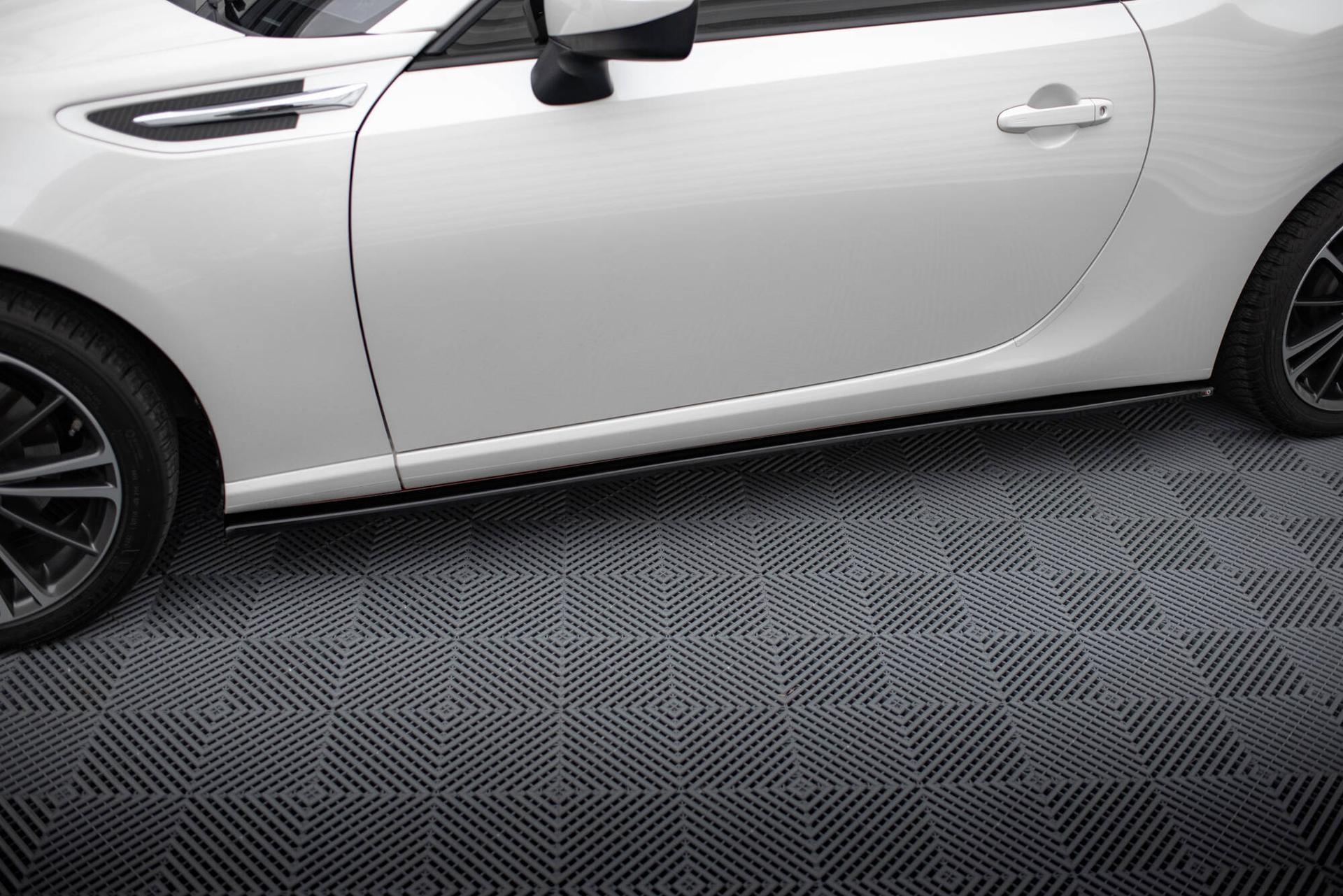 Maxton Design Sivuhelmat V.1 Subaru BRZ MK1 / MK1 Facelift / Toyota GT86 Facelift