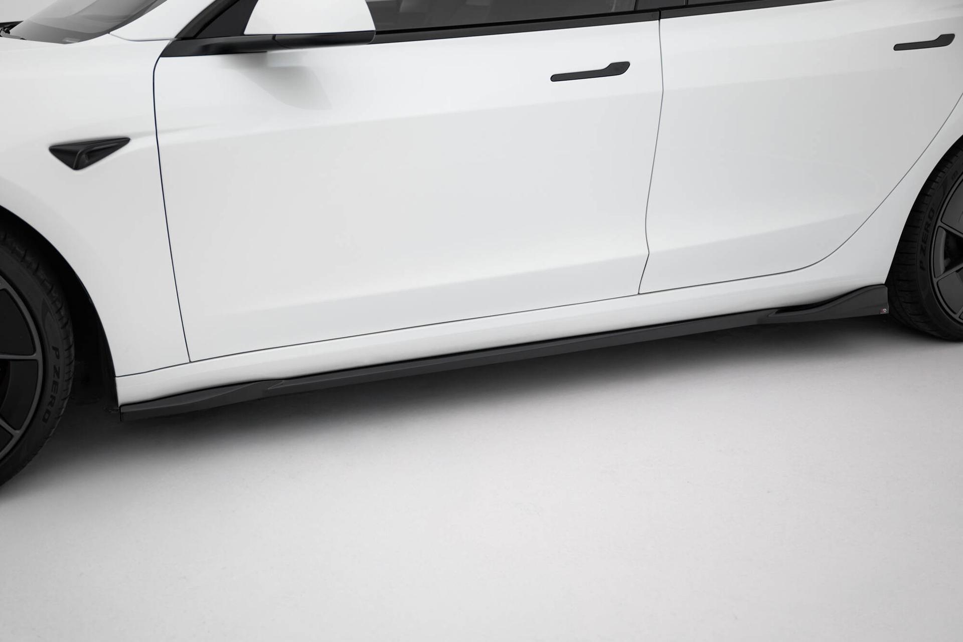 Maxton Design Sideskjørt V.1 Tesla Model 3 MK1 / MK1 Facelift