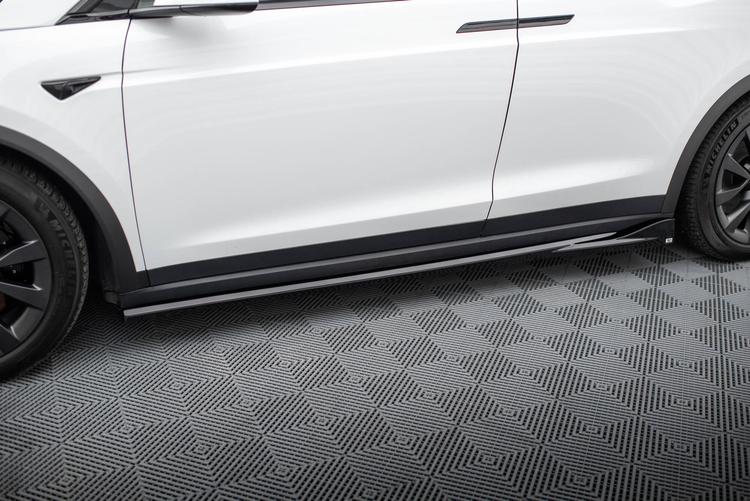 Maxton Design Sivuhelmat Tesla Model X MK1 Facelift