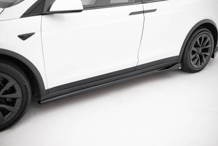 Maxton Design Sivuhelmat V.2 Tesla Model X MK1 Facelift