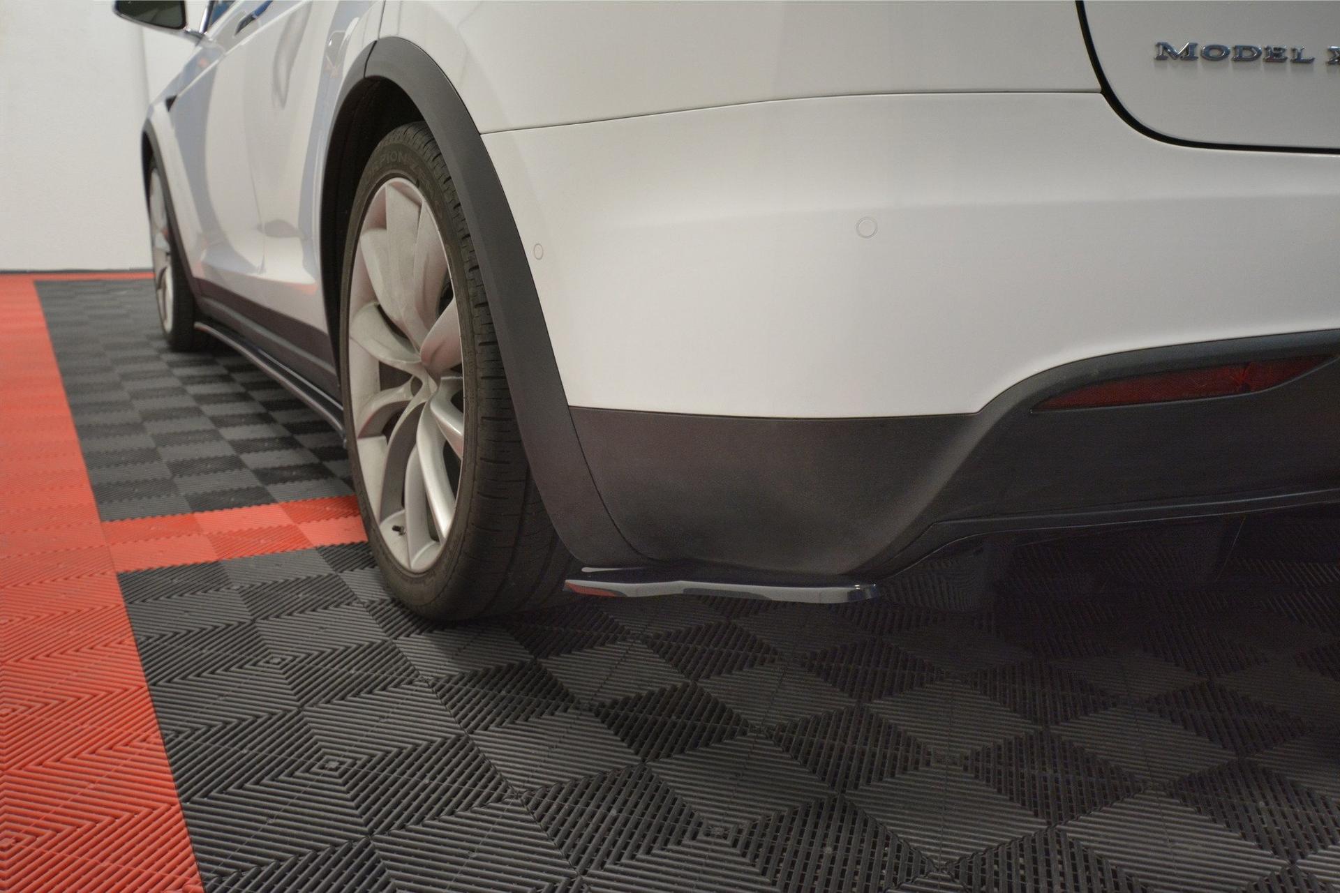 Maxton Design Splitters V.2 Tesla Model X 