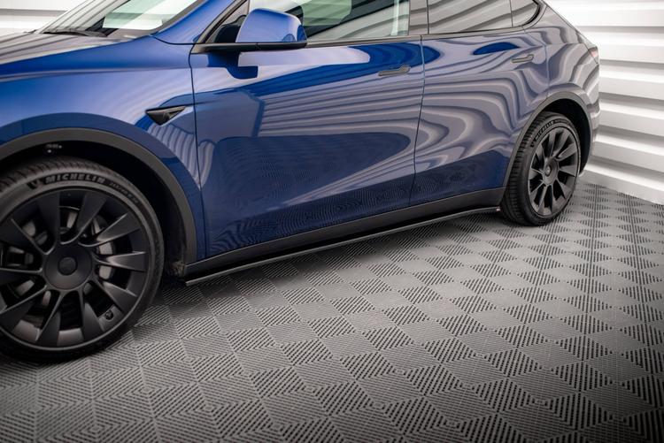 Maxton Design Sivuhelmat V.2 Tesla Model Y