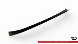 Maxton Design Siipi Toyota Corolla XII Hatchback