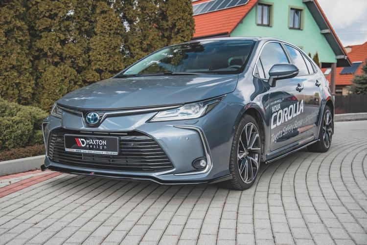 Maxton Design Kuppispoileri Toyota Corolla XII Sedan 
