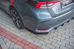 Maxton Design Splitters Toyota Corolla XII Sedan