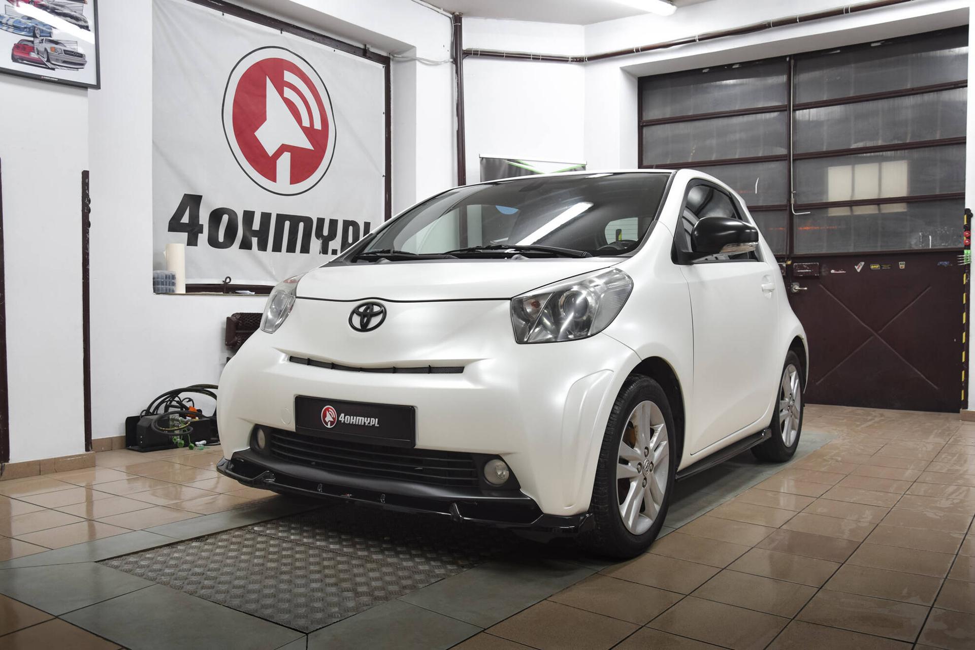 Maxton Design Kuppispoileri Toyota IQ