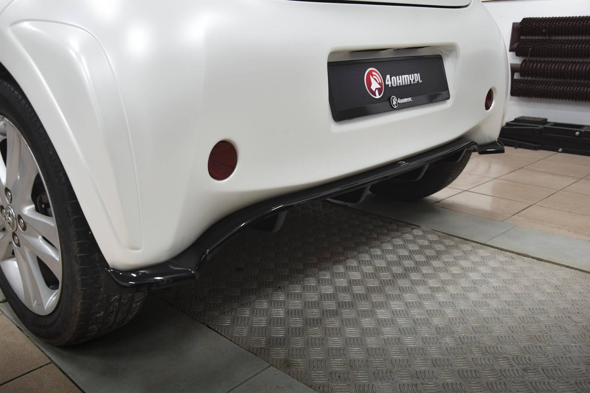Maxton Design Diffuusori Toyota IQ