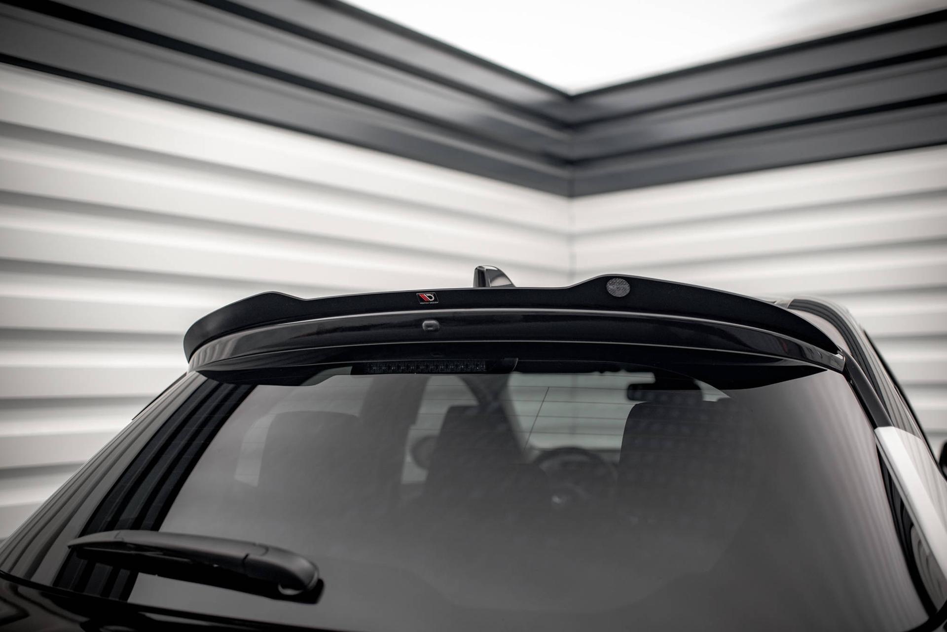 Maxton Design Siipi V.2 Toyota Yaris MK4